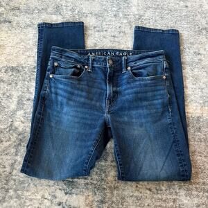 American Eagle Mid Rise Slim Straight Leg Jeans Medium Wash Blue Mens‎ 31 x 32